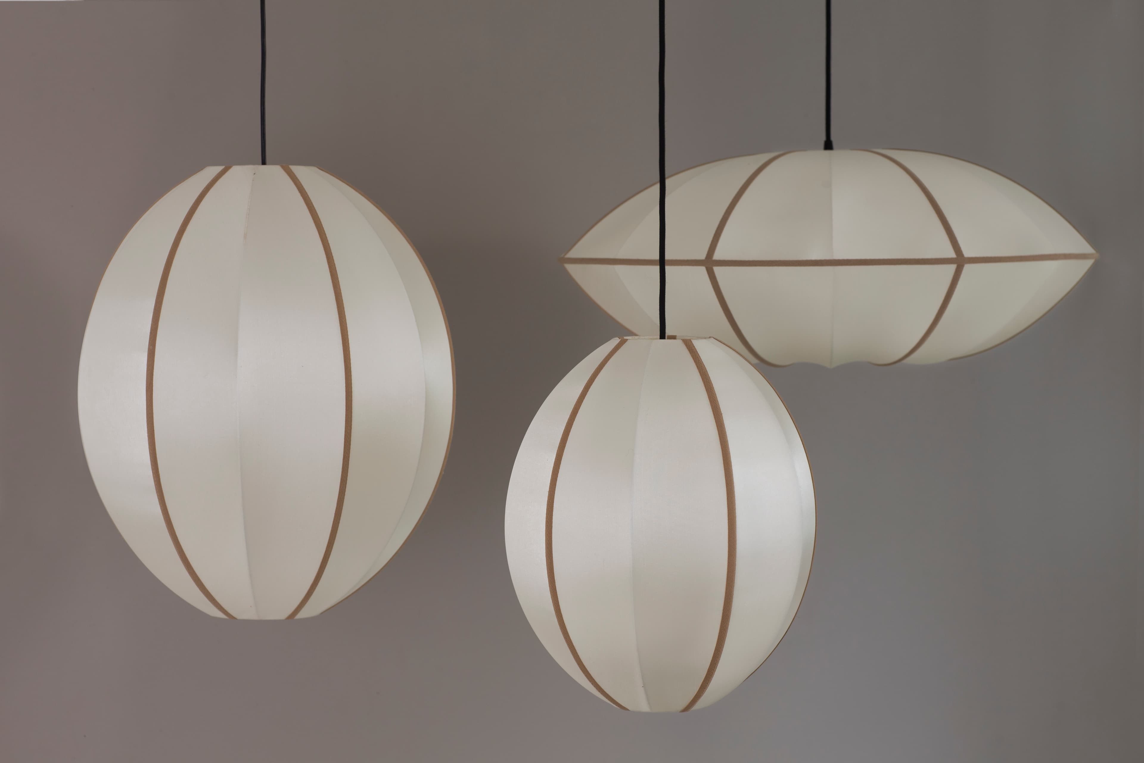 Oval s lampunvarjostin offwhite/amber