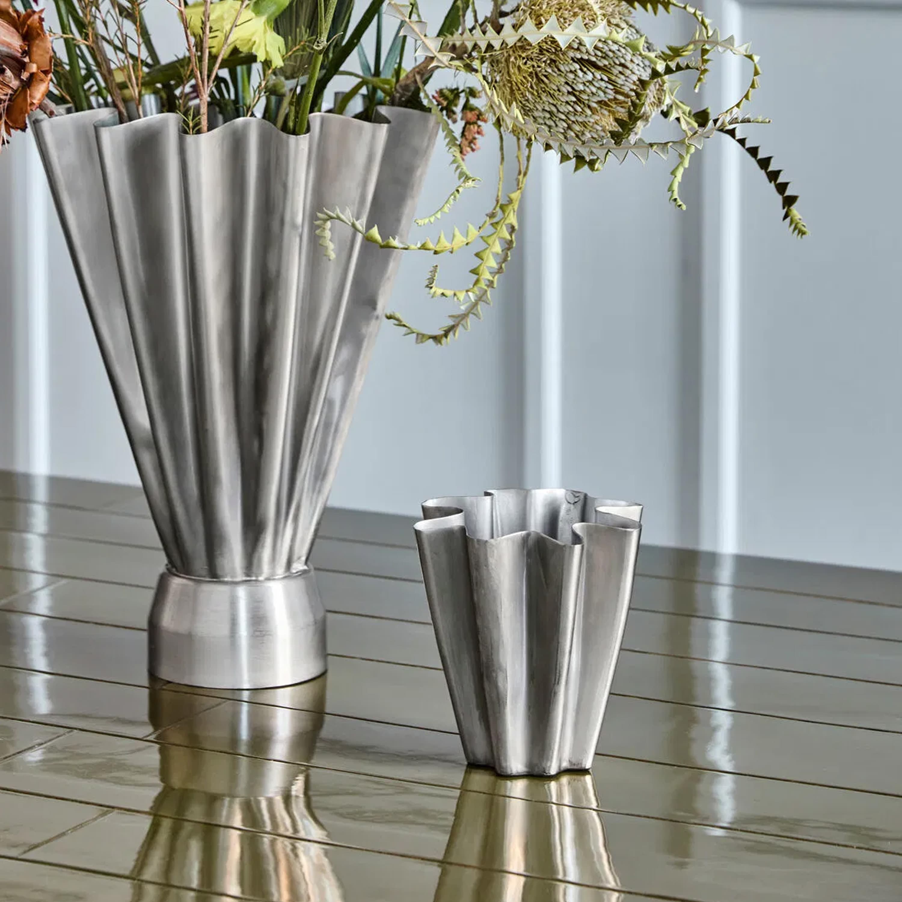 Flood Maljakko Brushed silver finish 13cm