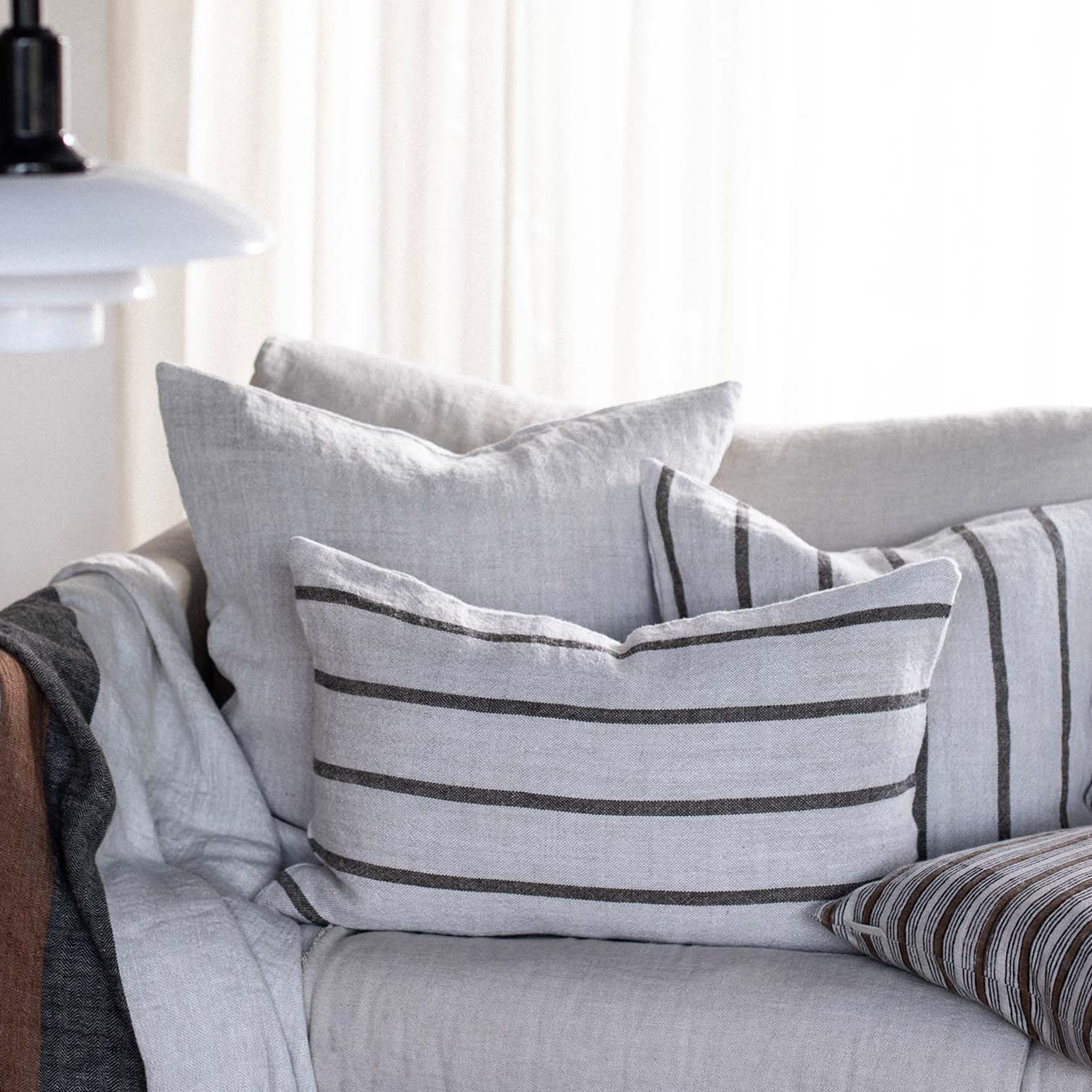 Melvin Tyynynpäällinen Pellava Taupe Stripe 50x50