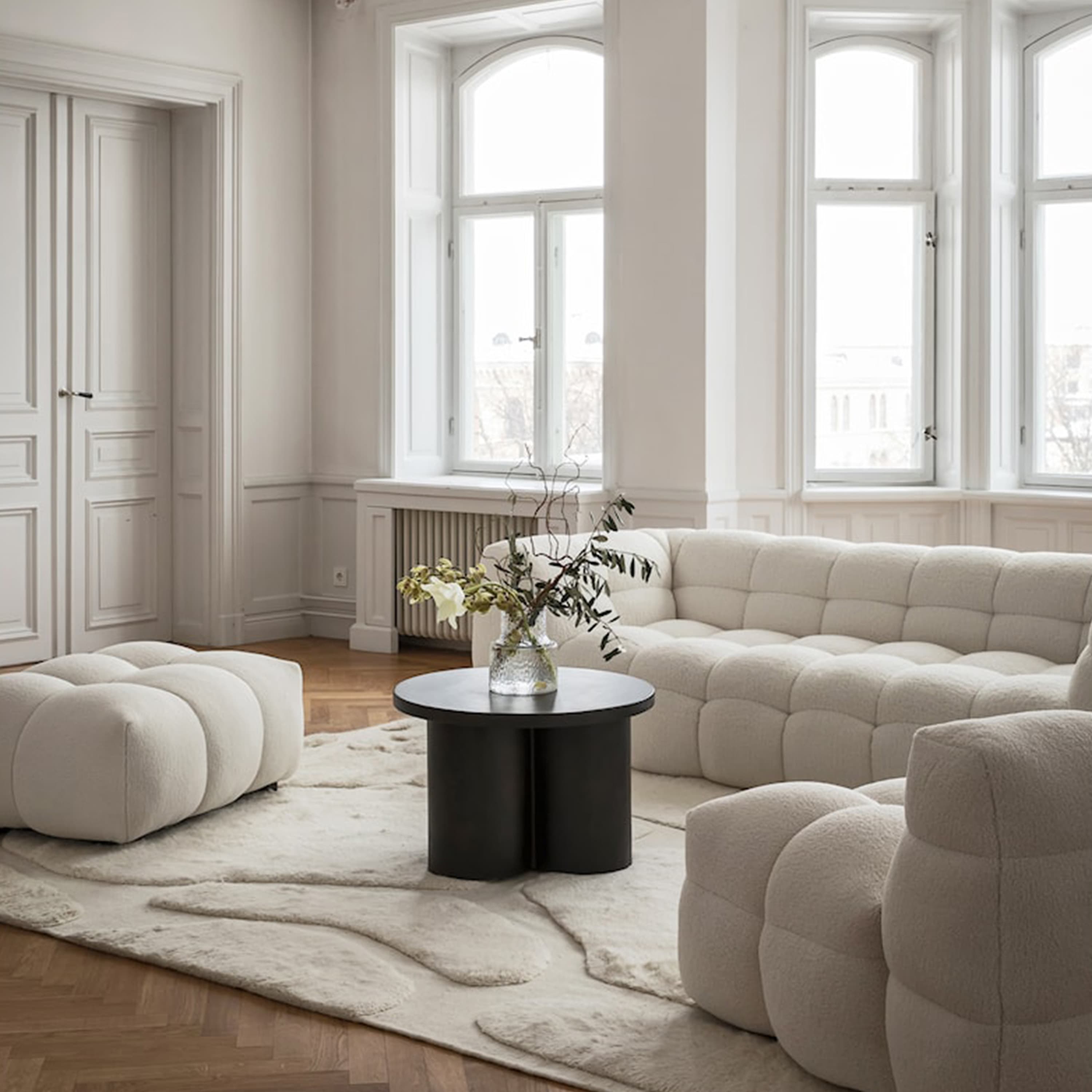 Vienna Villamatto Offwhite 200x300