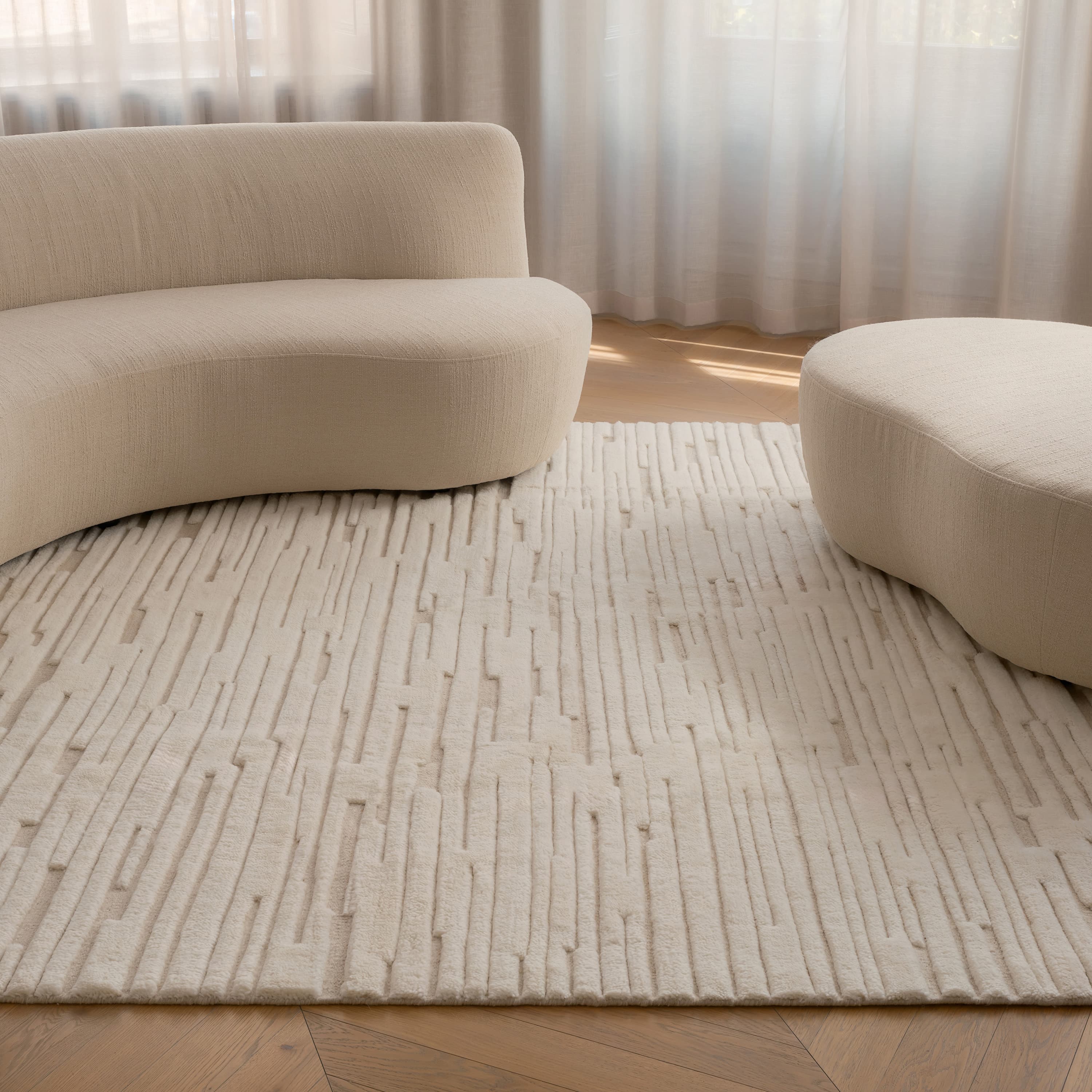 Chloe Villamatto White/Natural 250x350