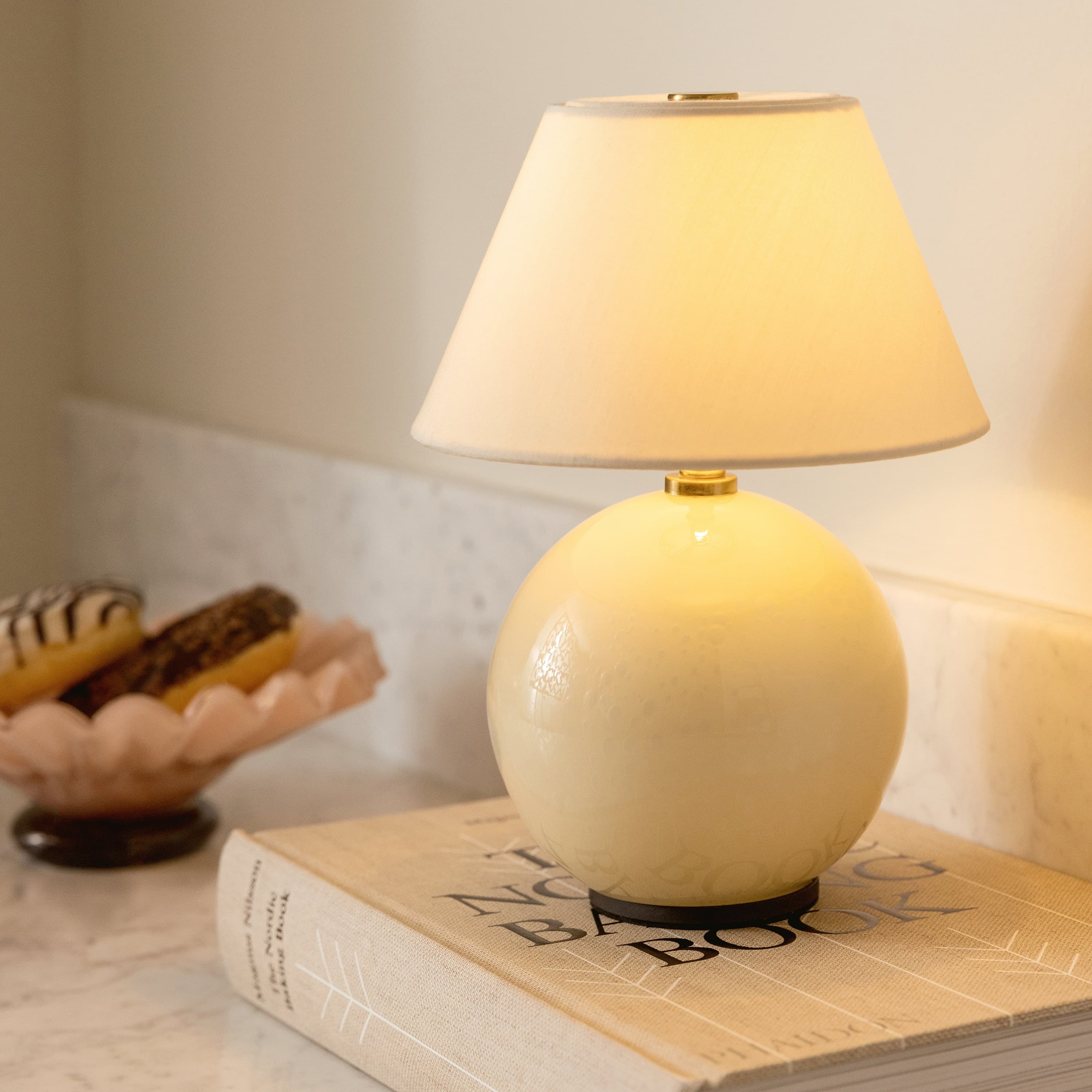 Iris Kannettava Pöytävalaisin Beige 16 cm
