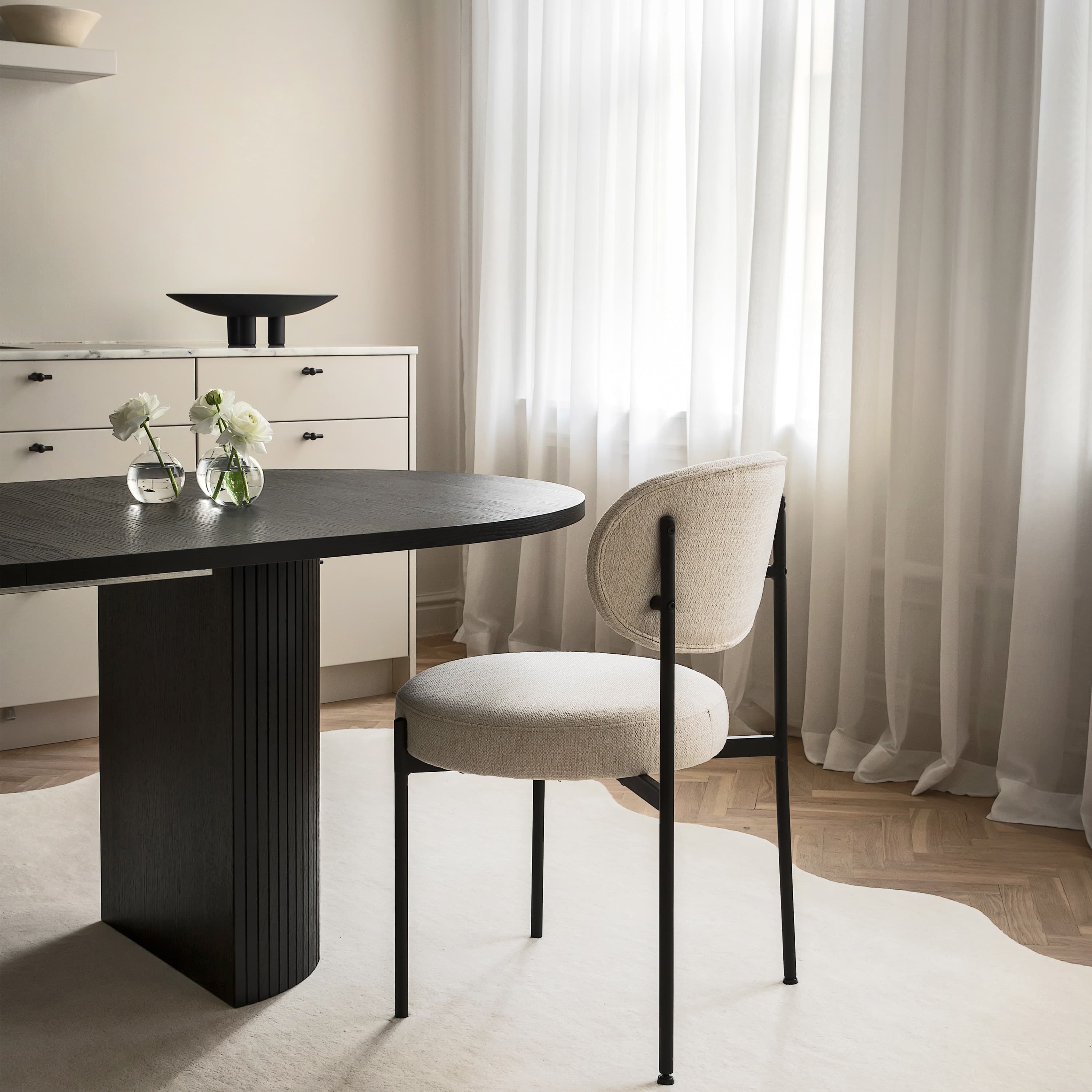 Bauer Ruokapöytä Mustaksi Petsattu 220+50