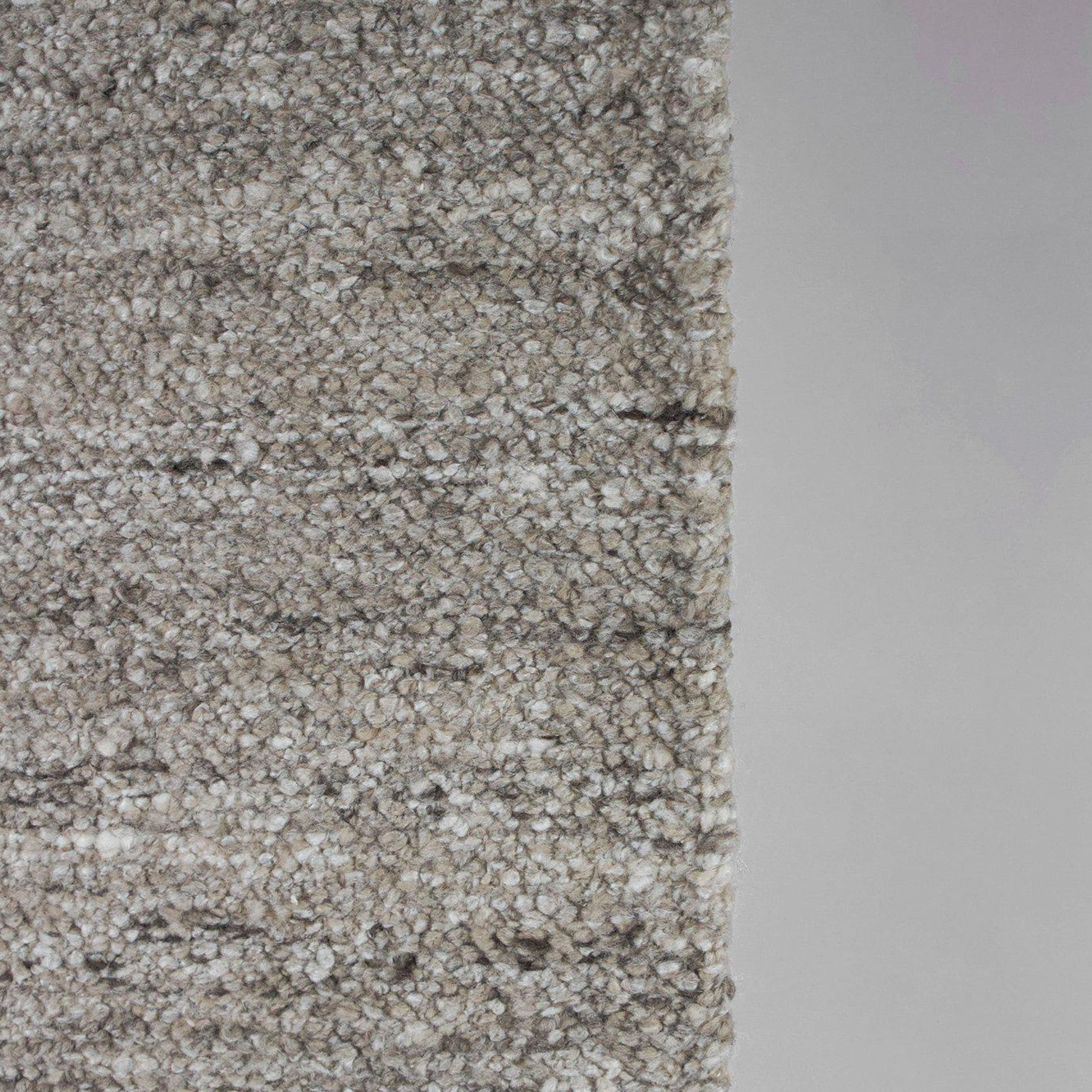 Leon Matto Nougat 200x300