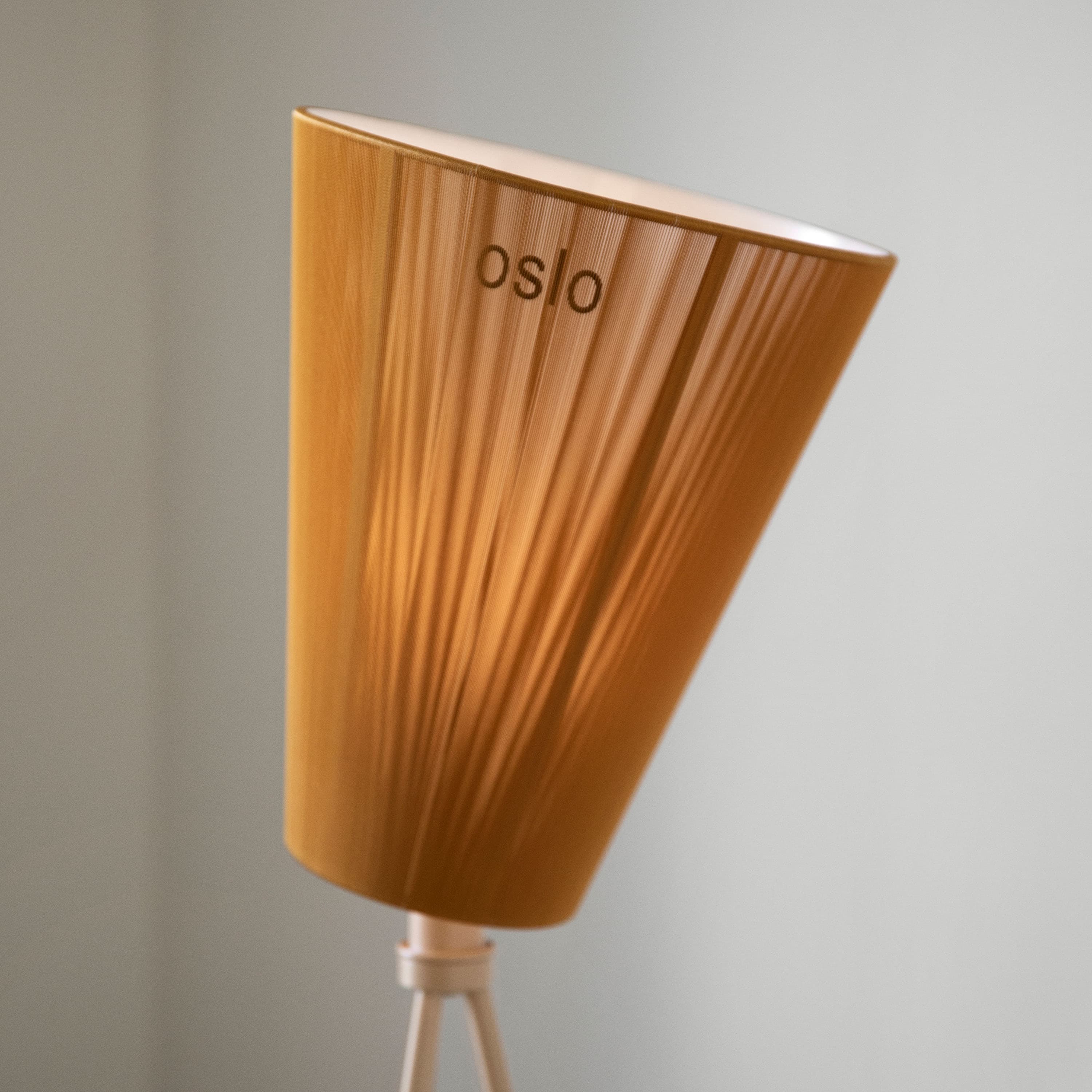 Oslo Wood Lattiavalaisin Varjostin Beige