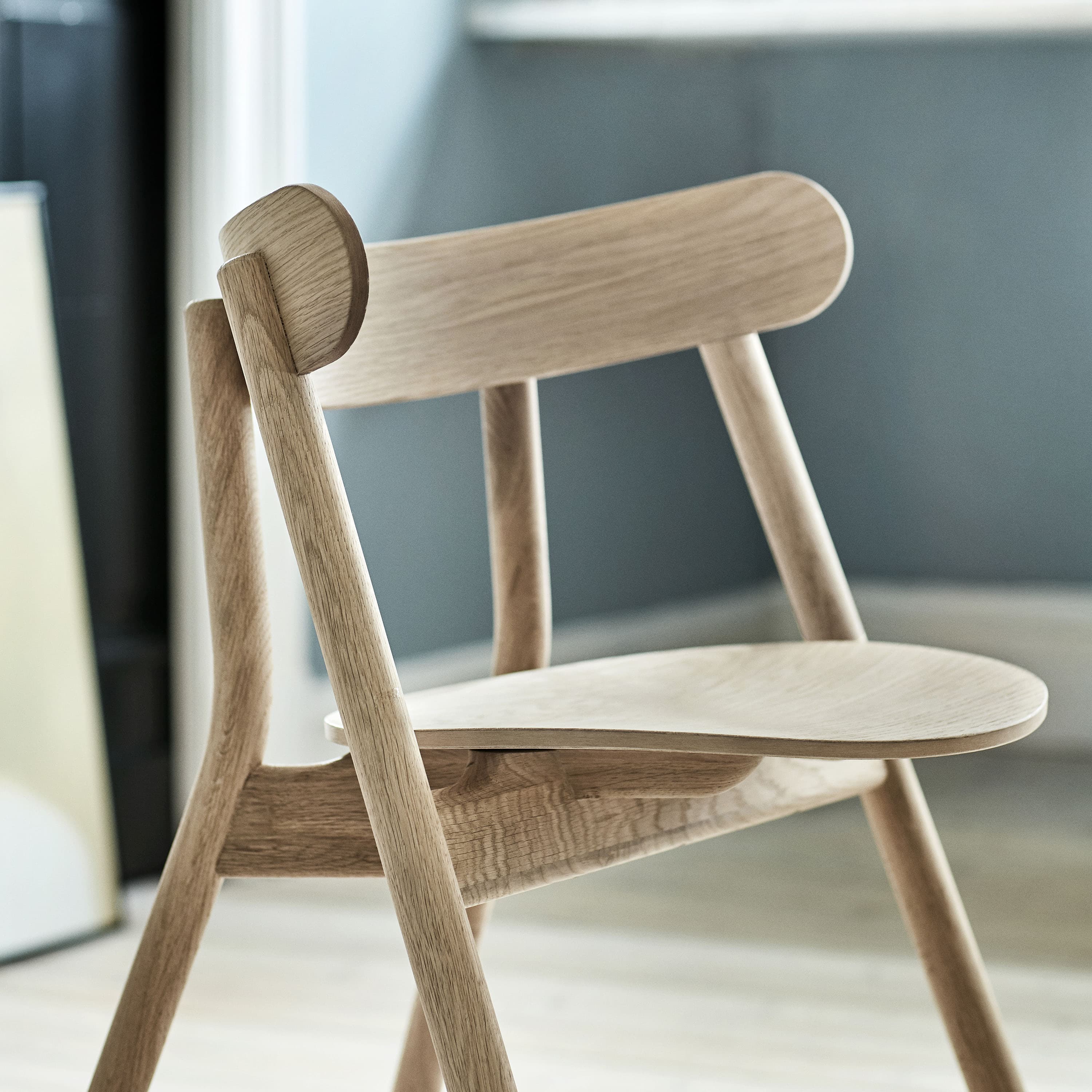 Oaki Ruokatuoli Brown Leather/Light Oak