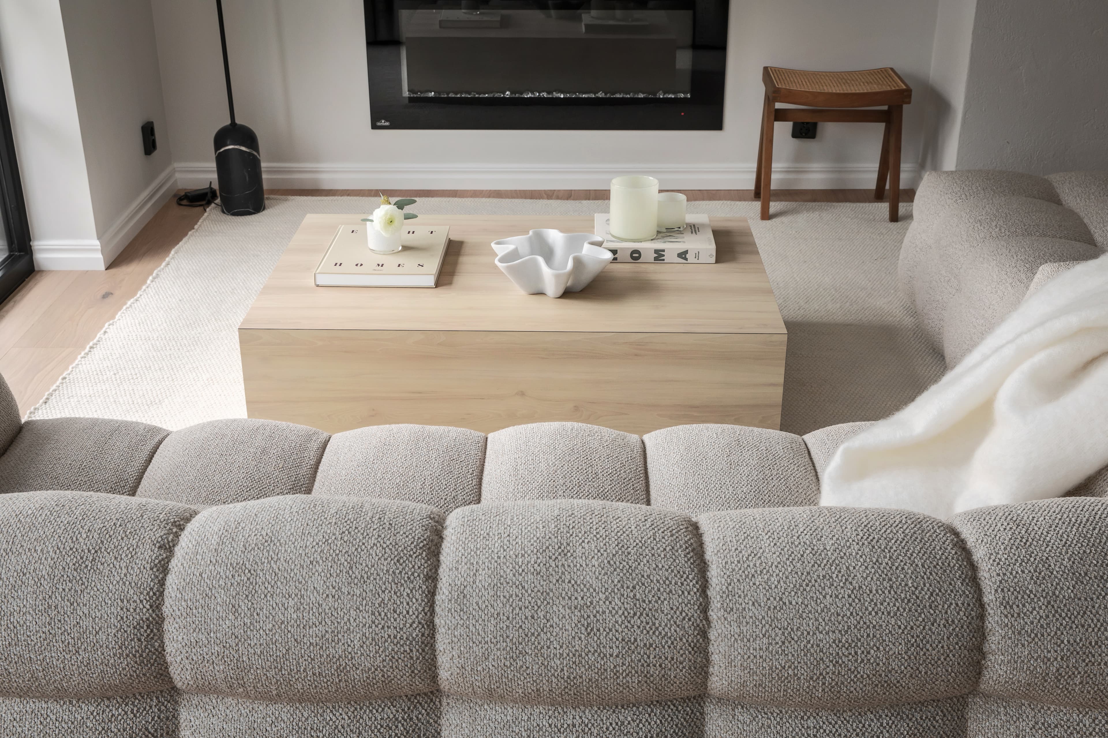Billie Divaanisohva Oikea Beige Bouclé