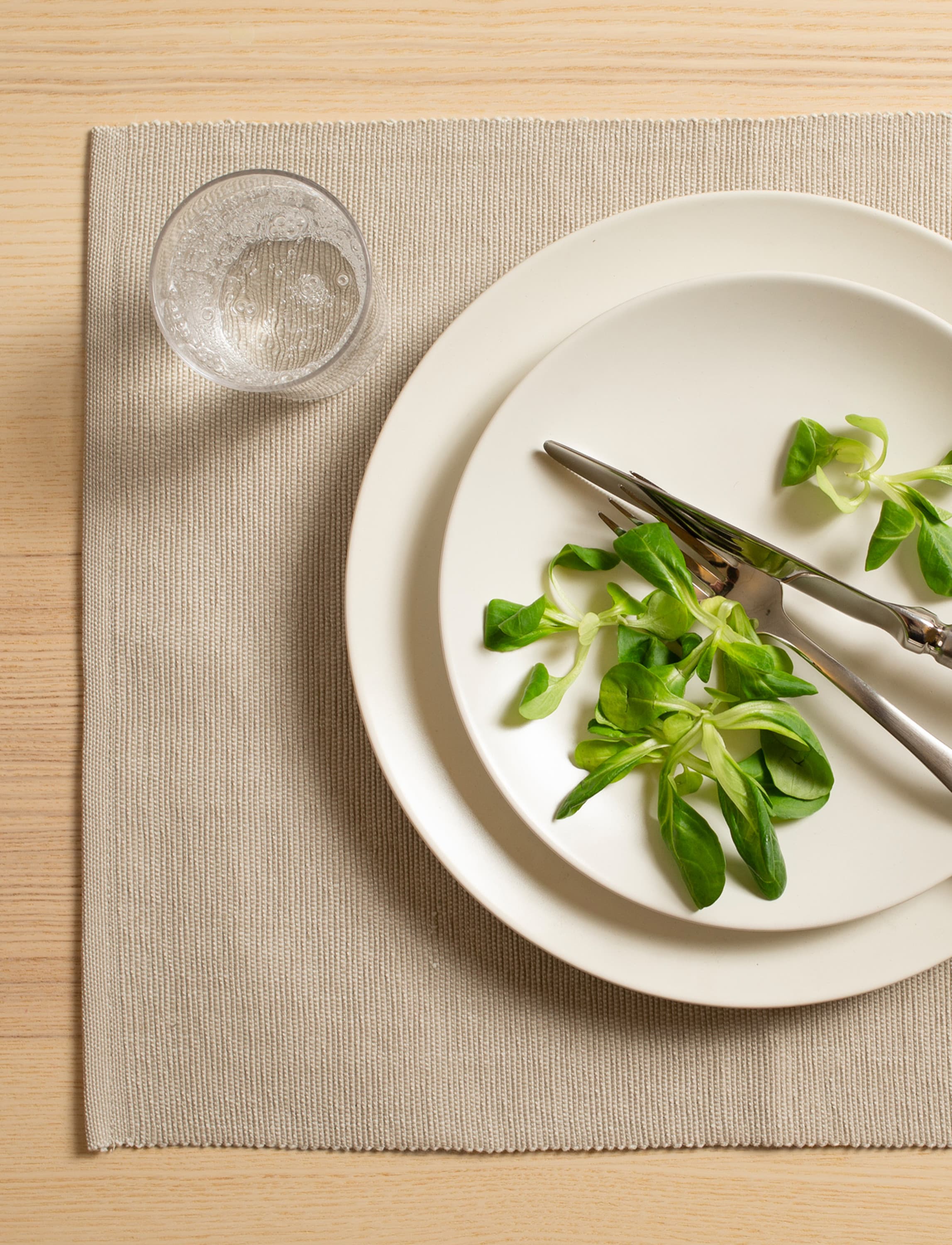 Bistro Briketti Hiekka 36x47 2 kpl