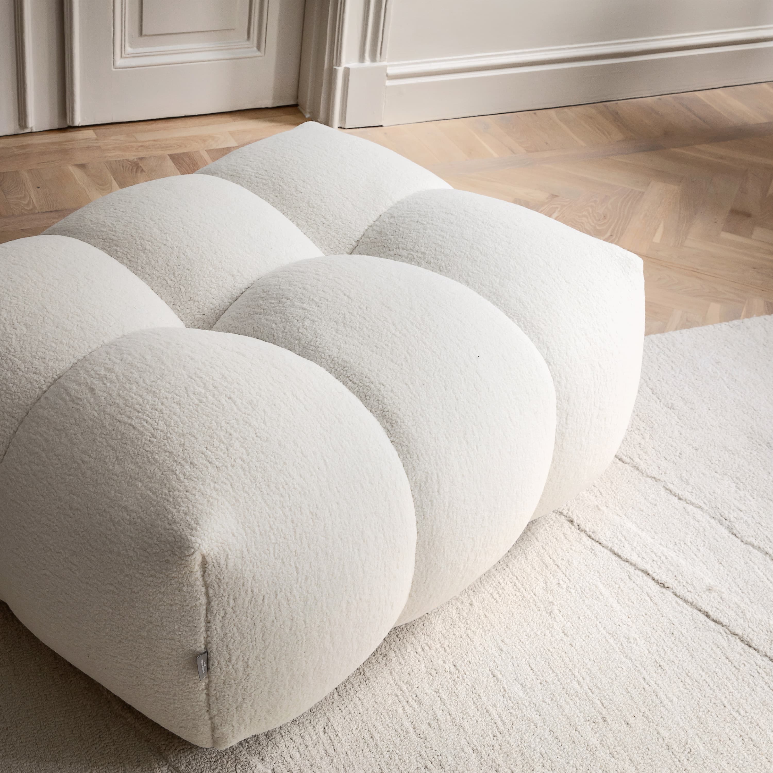 Billie Istuinrahi S Creme Teddy