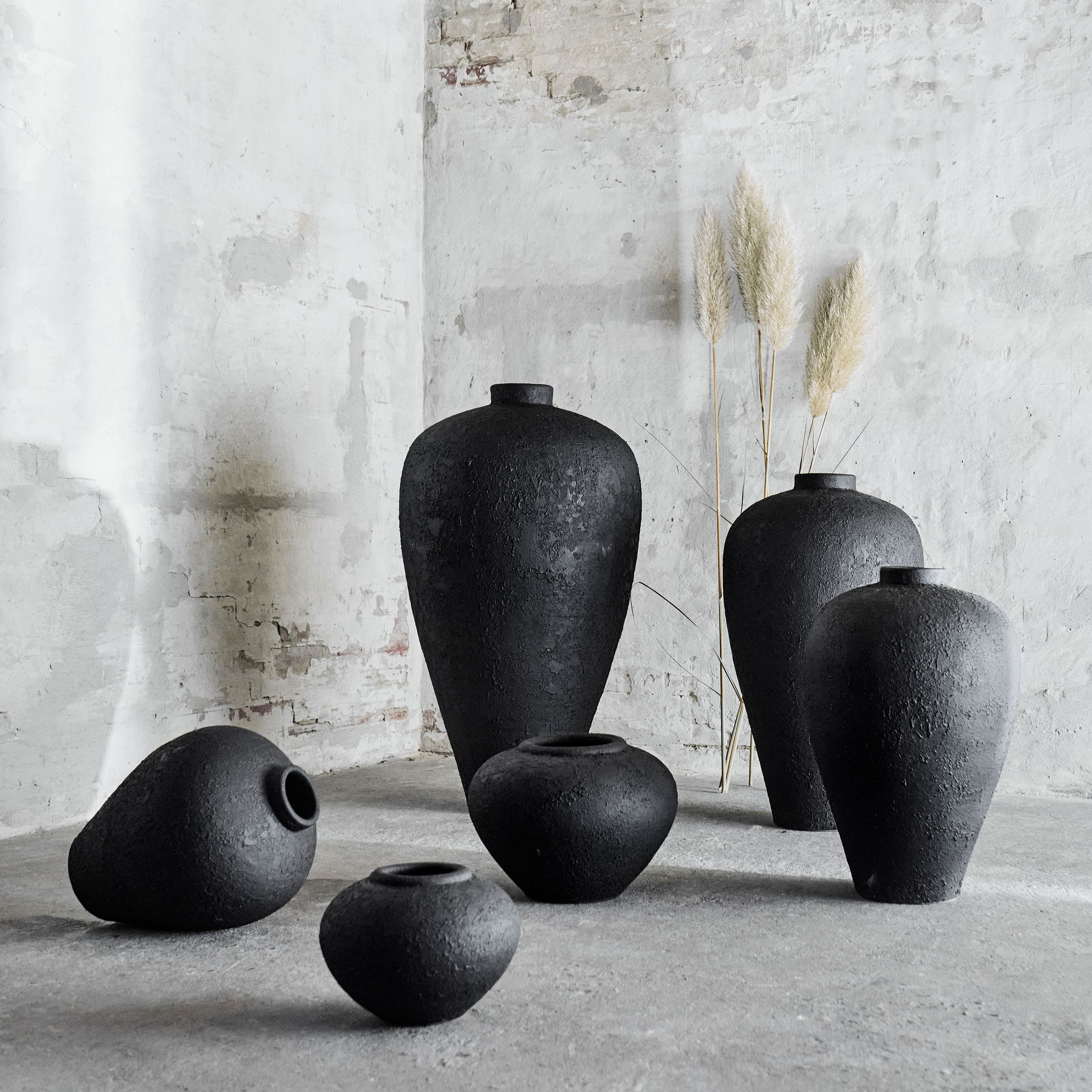 Luna Ruukku Black Terrakotta Ø35