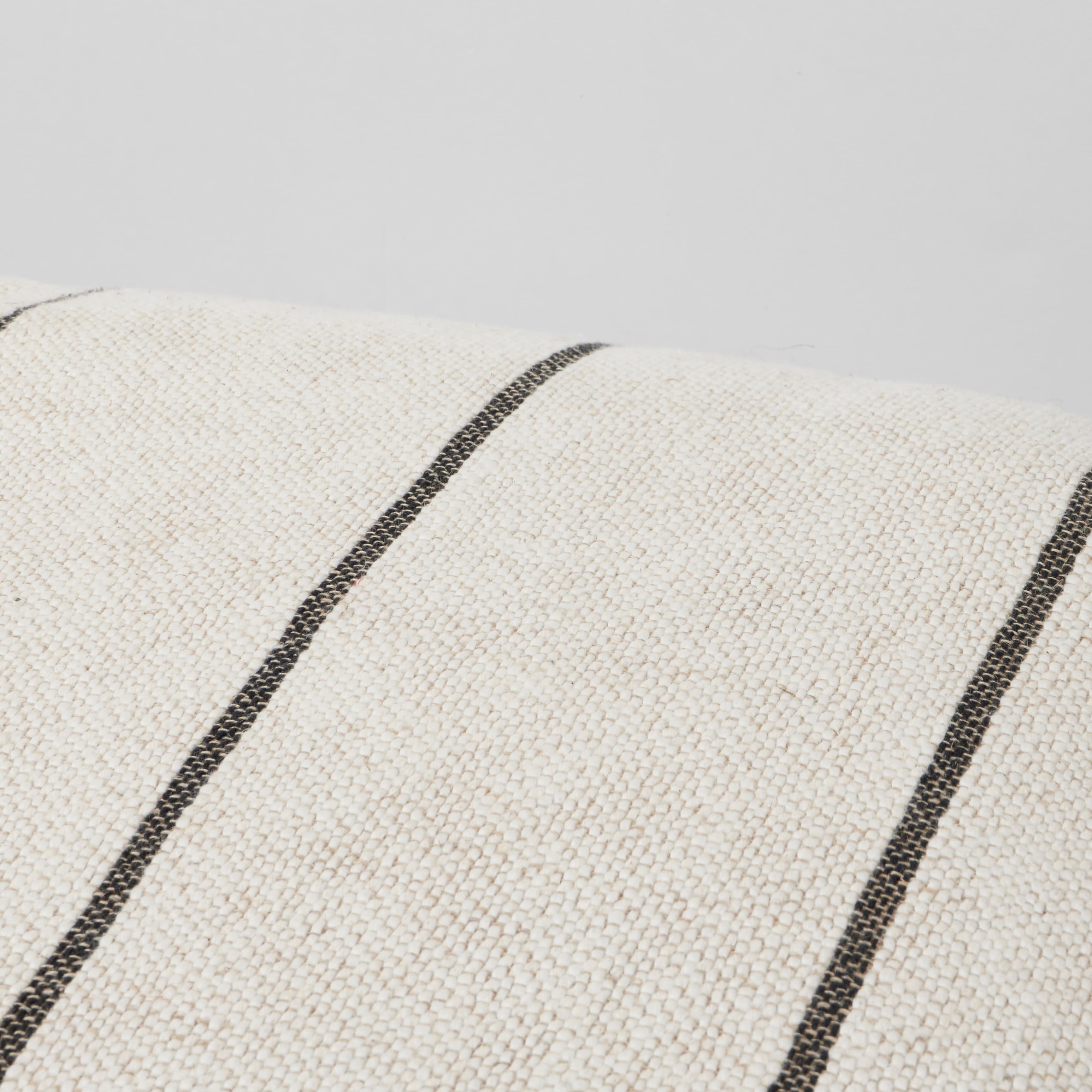 Sigrid Istuintyyny Vaalean Beige/Musta 50cm