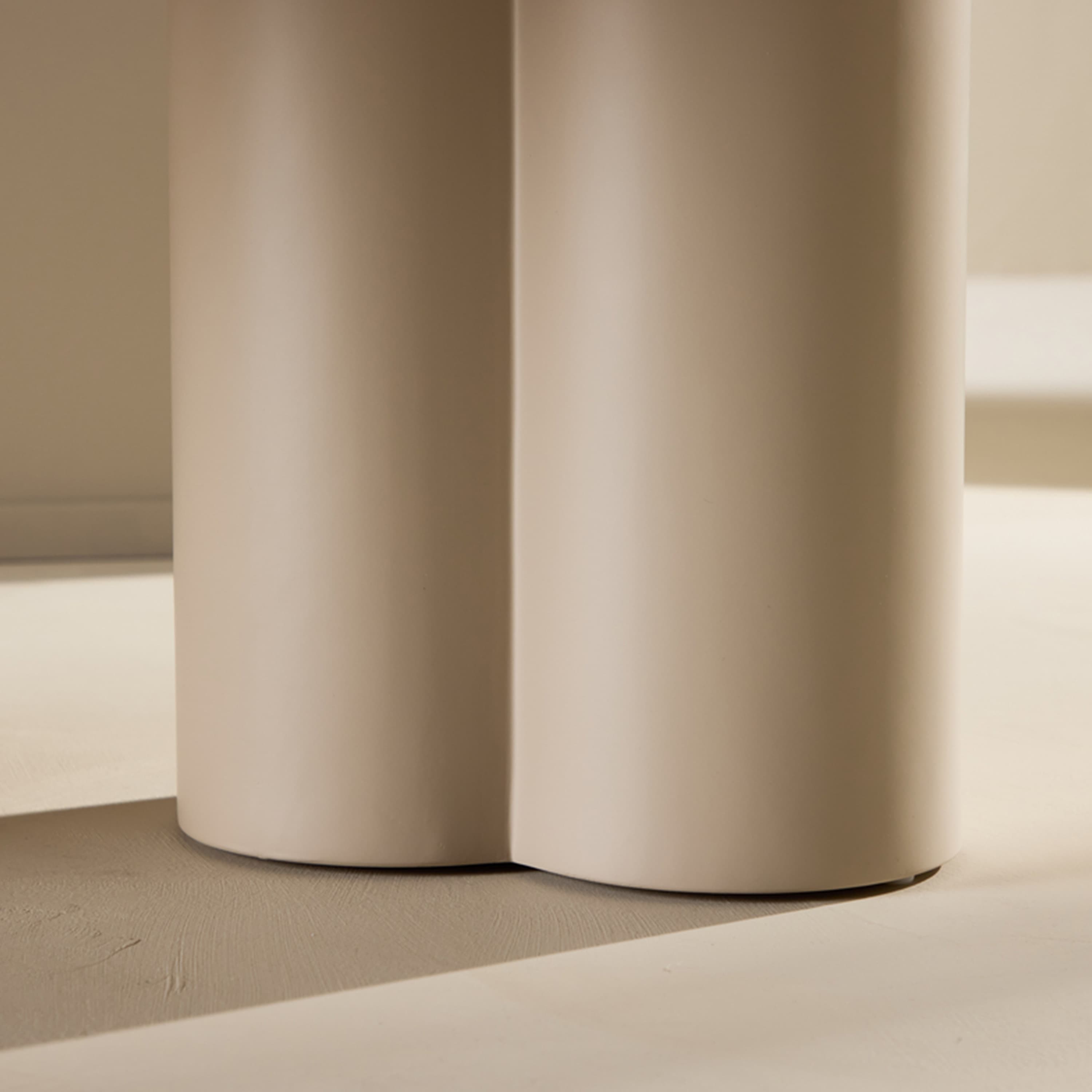 Olivia Soffbord Beige 60x120