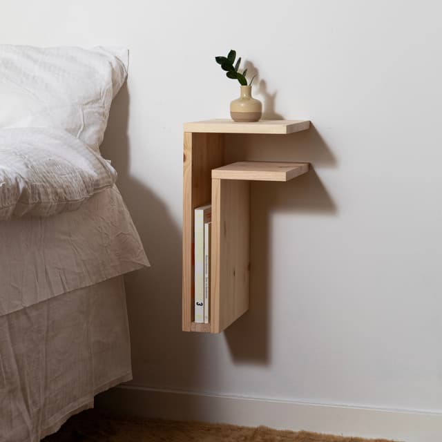 F-Shelf Play Right Yöpöytä Mänty