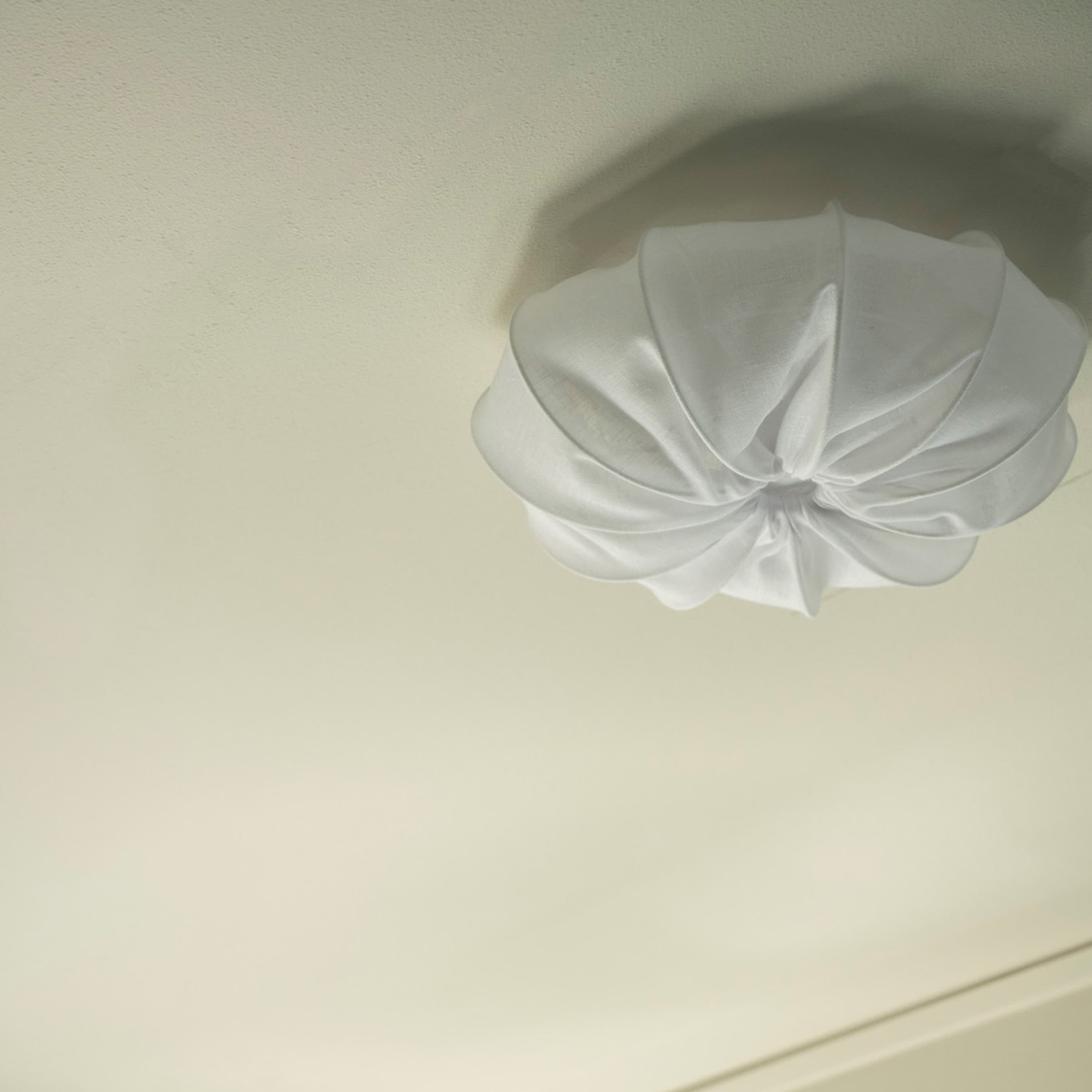 Anna Kattolamppu Linen White 40
