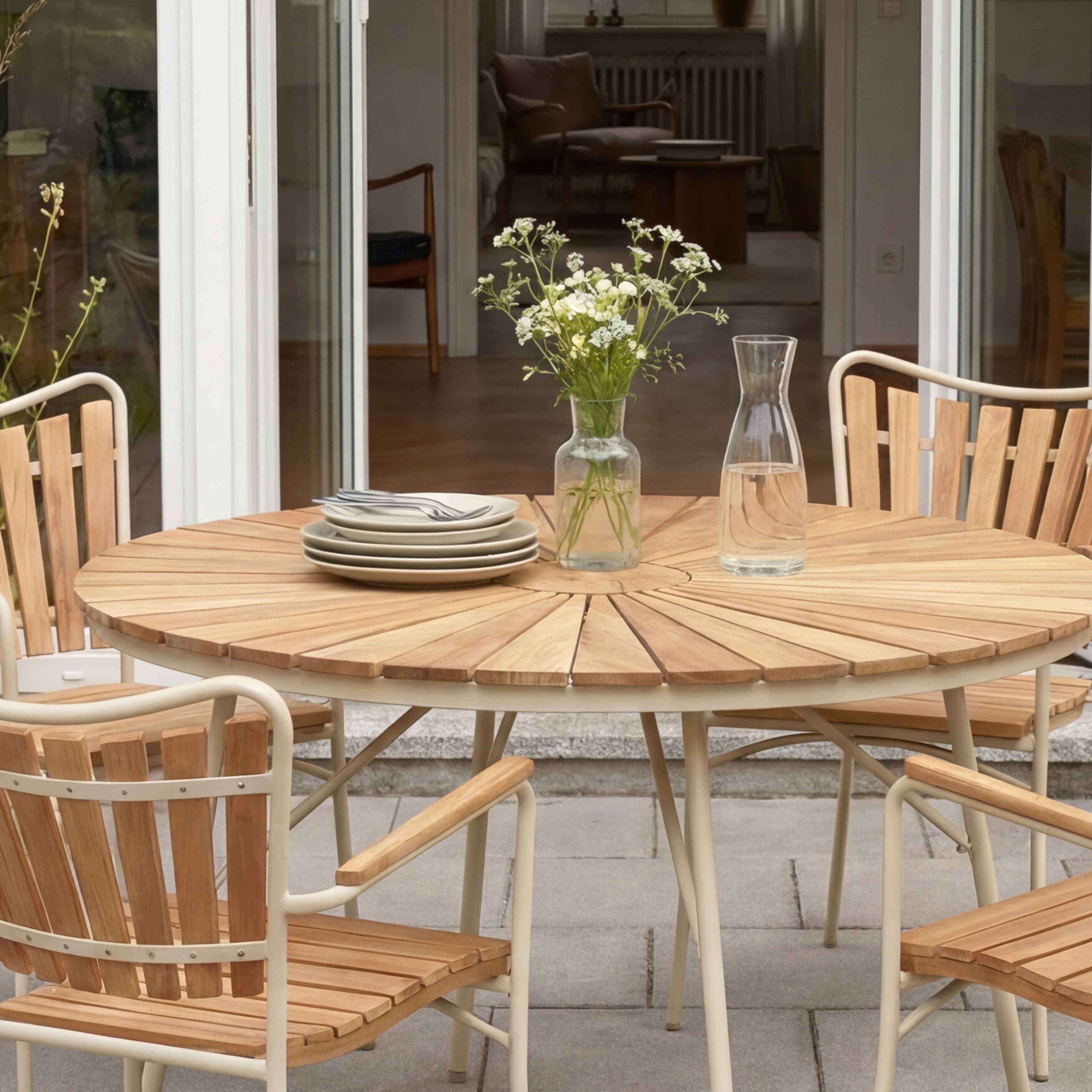 Ellen Ruokapöytä Sandy Grey/Teak Ø110