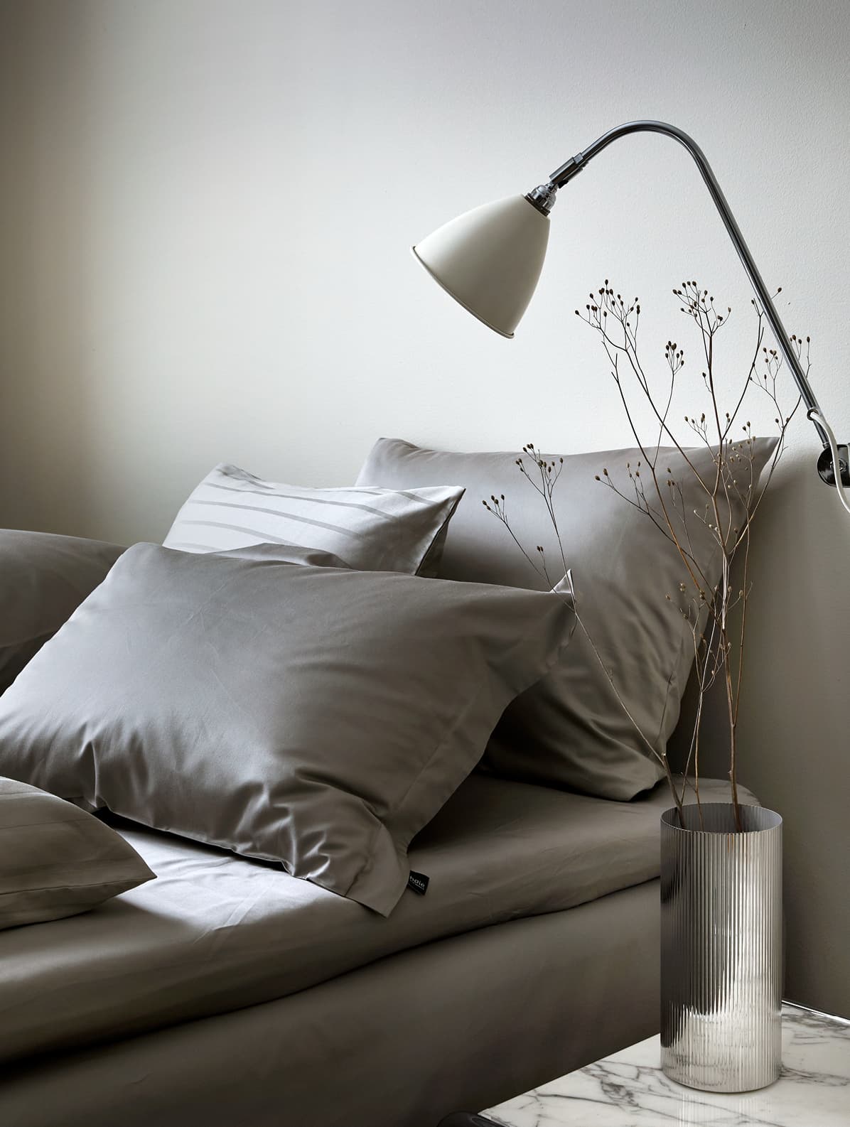 Tyynyliina Satin Harmaa 50x60